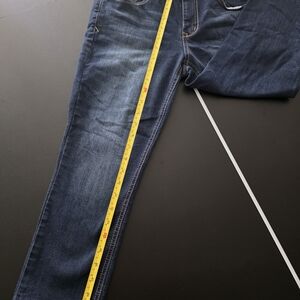 1822 Denim Women's Slim Jeans in Dark Blue